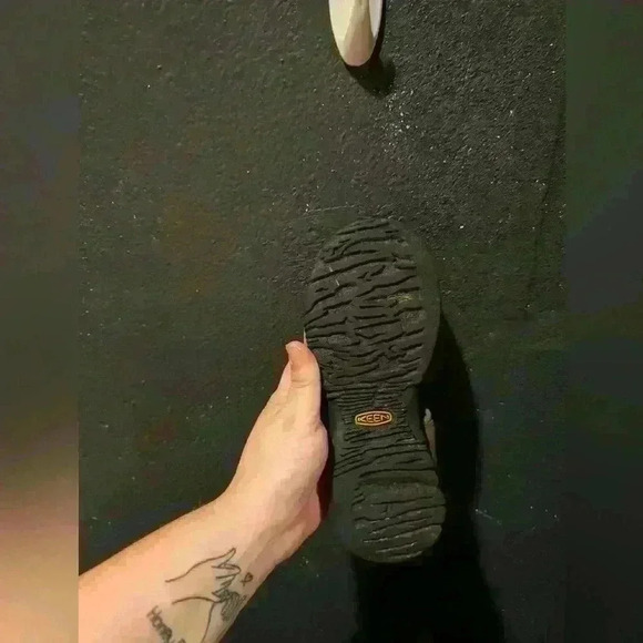 Kids Keen Brown Green Camo Sandals Size 6 - Picture 4 of 8